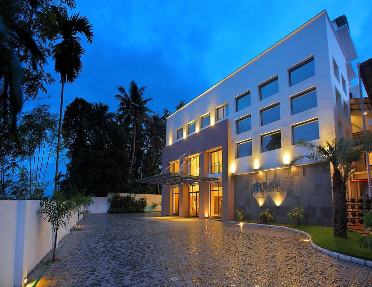 Hotel San Kollam Esterno foto